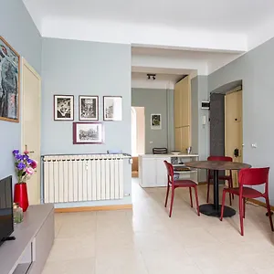 Appartement Your Nest In - Via Cantoni, Milan