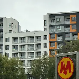  Апартаменты Metro Slodowiec, Free Parking Zeromskiego 1 Cmkp- 5 Min Польша